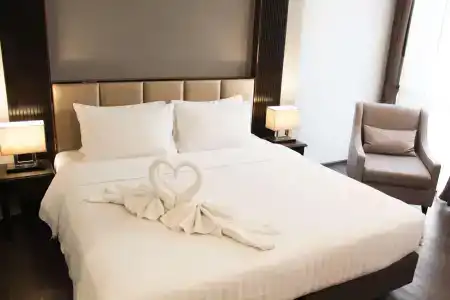 SureStay Plus by Best Western Sukhumvit 2 - 3
