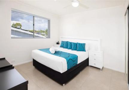 Noosa River Palms - 175