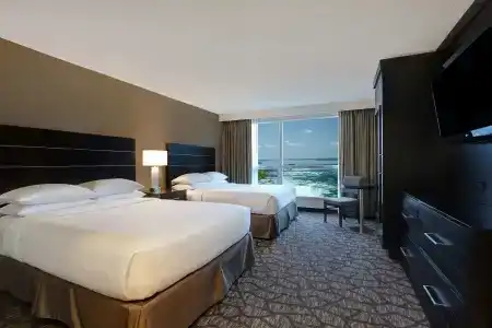 Embassy Suites by Hilton/ Fallsview - 6