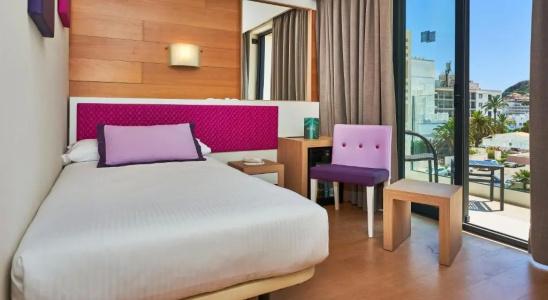 & Spa S'Entrador Playa - 66