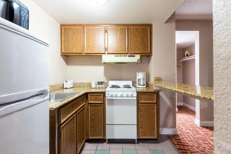 Sundial Inn - 26