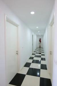 Irini - 11