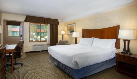 Holiday Inn, An Ihg - 114