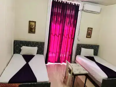 Mesho Inn Hostel - 1