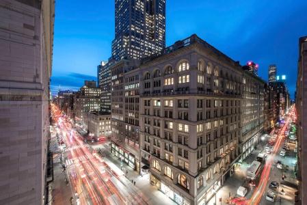 u Fifth Avenue - 32