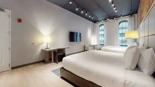 Studio 154 Luxury - 91