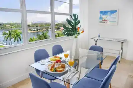 Seacoast Suites on Miami Beach - 133