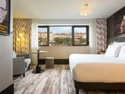 Best Western Toulouse Centre Les Capitouls - 4