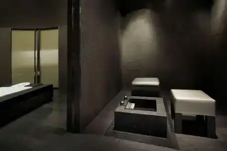 Armani Dubai - 6