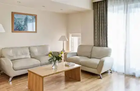 Blazer Suites - 6