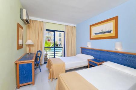 Sol Sancti Petri Aparthotel - 136
