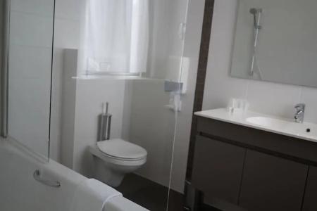 Corner House - 6