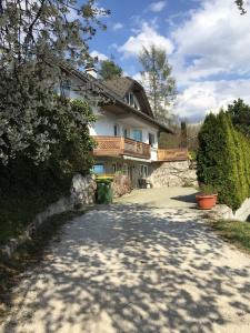 Rudi Hiti's Guest House - 16