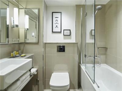 London Marriott Regents Park - 8