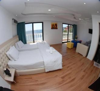 Iliria - 143