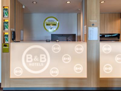 b&b Erlangen - 1