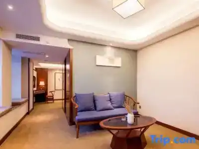 Lujia International - 115