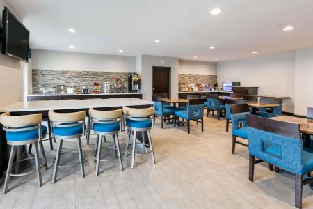 Hawthorn Suites by Wyndham DFW Airport North - 18