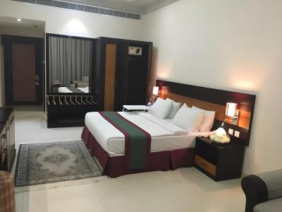 Muscat International Plaza - 25