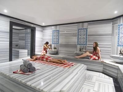 Grand Nur Plaza - 13
