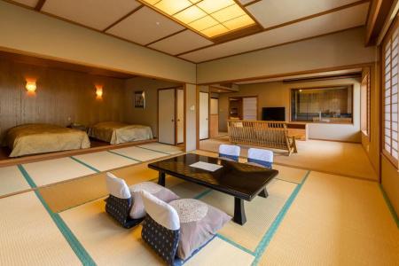 Kinugawa Mikazuki - 0