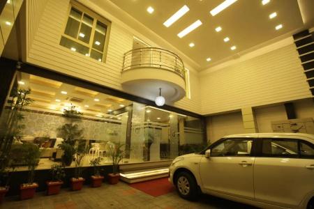 Grand Cascade Chennai - 22