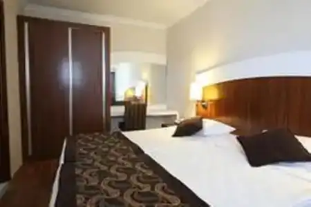 Throne Beach Resort & Spa - 56