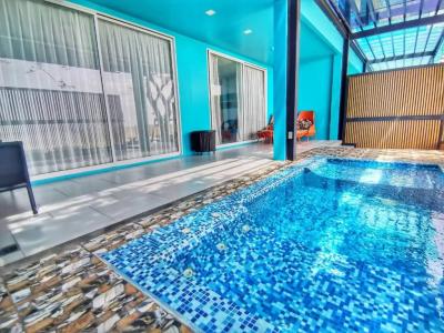 Beach Walk Boutique Resort - 213