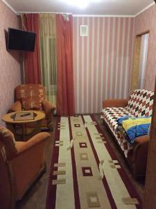 У Зуbryтских - 40