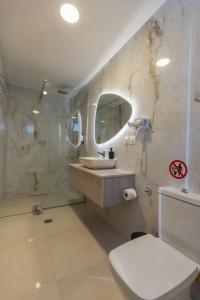 Bamboo Suites Boutique - 144