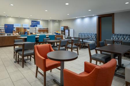 Holiday Inn Express Vancouver North - 26