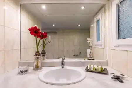 Ariti Grand - 9