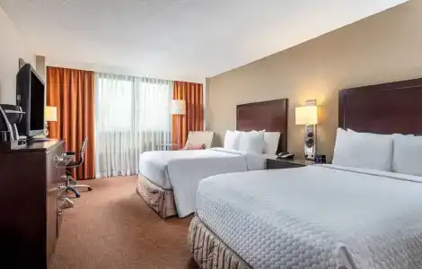 Sonesta Miami Airport - 2