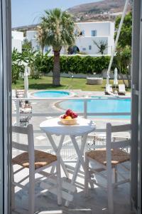Polos Paros - 52