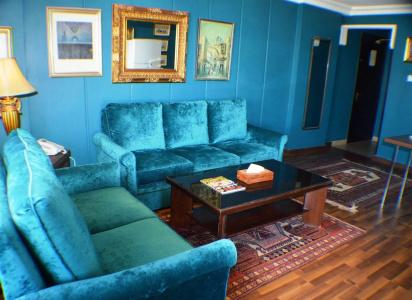 Gondola & Suites - 9