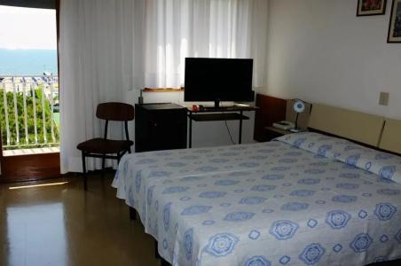 Reno - 3