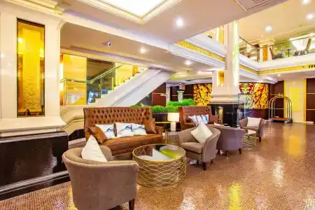 Floral · Dolphin Circle Pattaya - 34