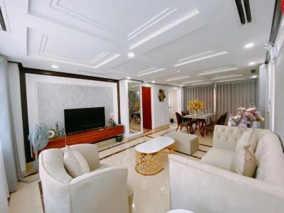 Jade Ha Long - 85