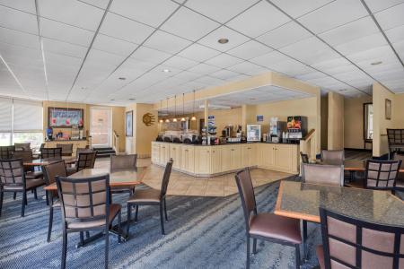 Best Western Winners Circle - 24