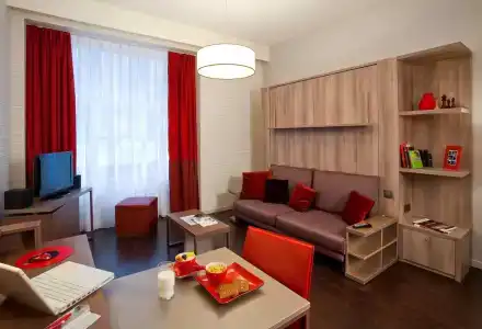 ApartAdagio Brussels Grand Place - 4