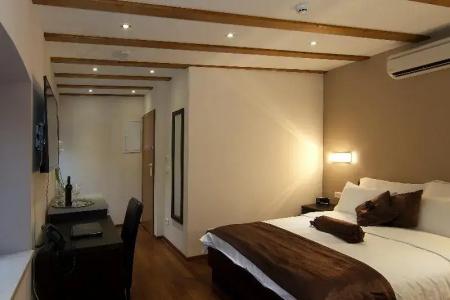 Palace Suites Heritage - 57