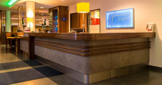 Holiday Inn Express Bremen Airport, An Ihg - 35