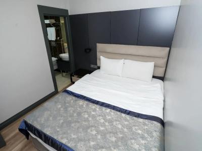 A Palace Suites - 144
