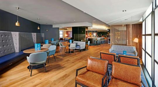 Doubletree By Hilton London Excel - 1