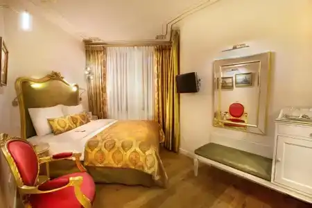 Valide Sultan Konagi - 52