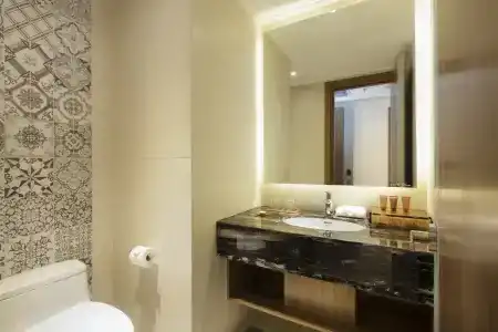 Comodo Nha Trang - 8