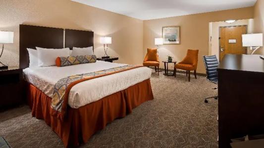Best Western Plus Inn - 57