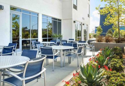 SpringHill Suites by Marriott San Diego Mission Valley - 21