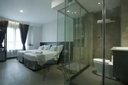 Ibis North Point - 70