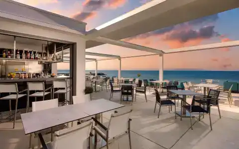 Hilton Rijeka Costabella Beach Resort And Spa - 31
